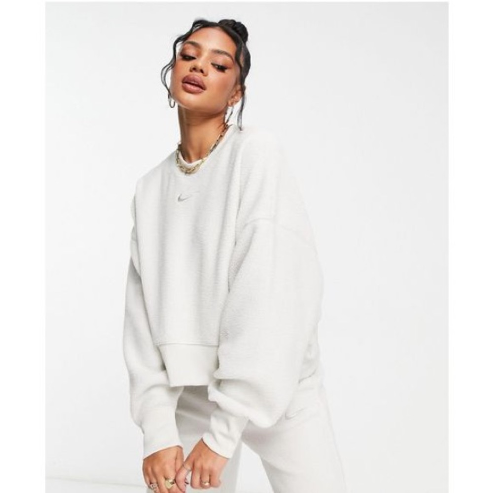 NIKE NSW Plus Crop Crew Sweatshirt NWT Sz Small